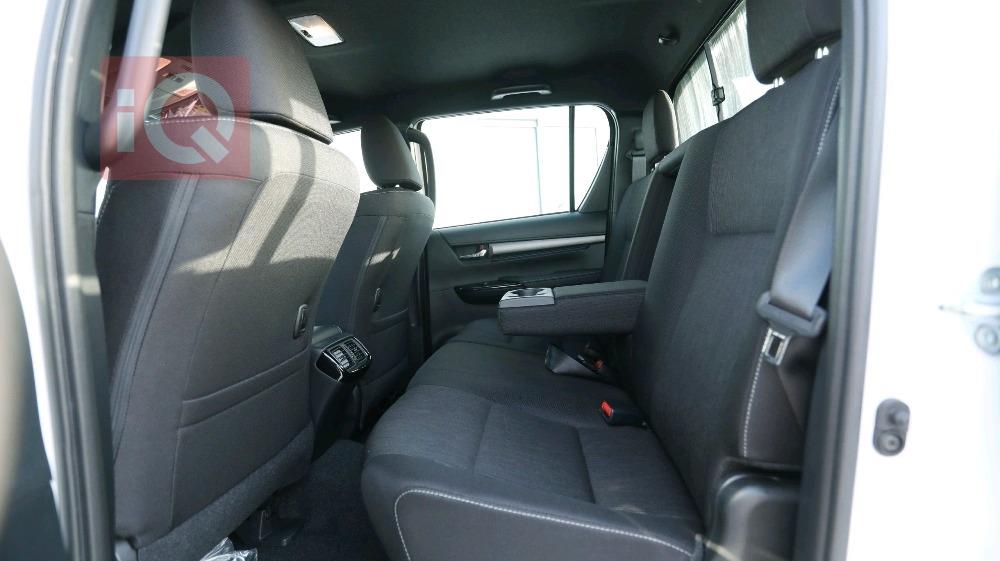 تويوتا هايلوكس